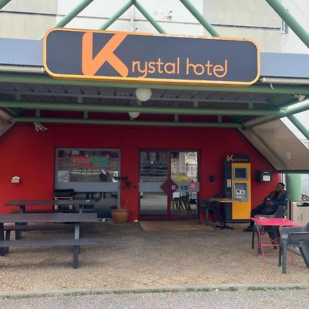 Krystal Hotel Saint-Quentin-Fallavier Exterior foto